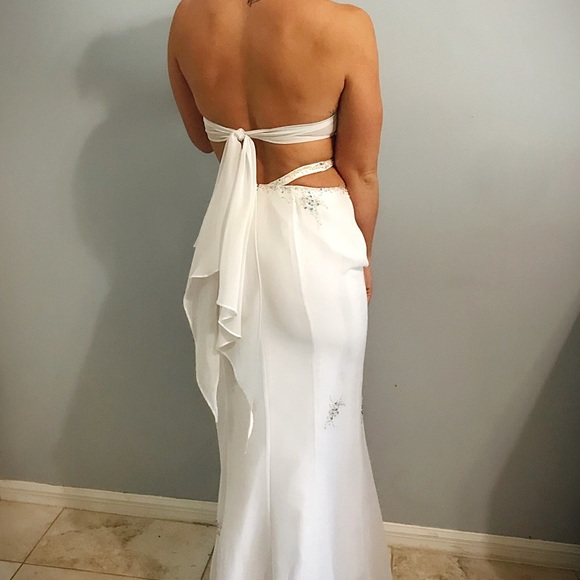 Unique Formal Dress - Picture 2 of 4